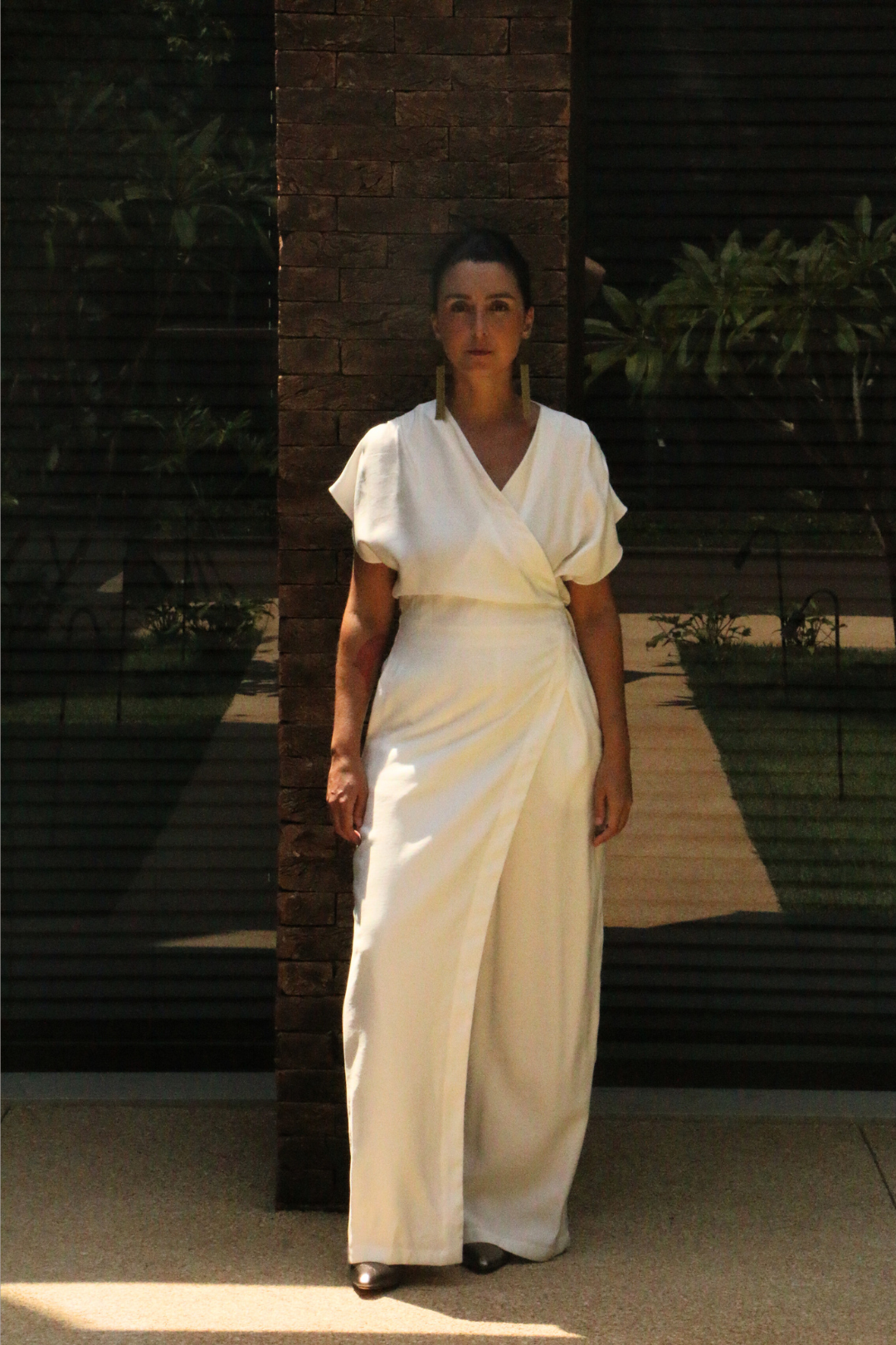 02 macacao feminino envelope bari off white